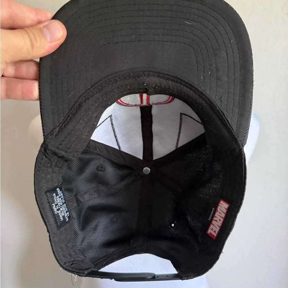 Unisex BioWorld OSFM Marvel Deadpool Red/Black SnapBack Hat